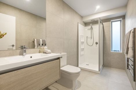 Photo of property in 24 Kuku Avenue, Red Beach, 0932