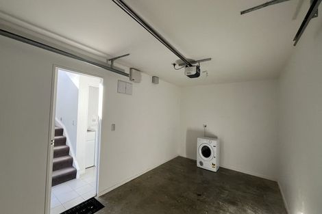 Photo of property in 5/12 Agra Crescent, Khandallah, Wellington, 6035