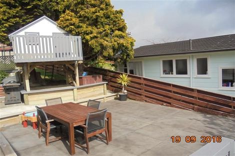 Photo of property in 70 Major Drive, Kelson, Lower Hutt, 5010