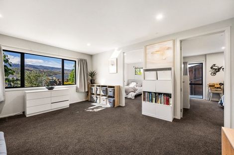 Photo of property in 71 Stratford Drive, Mount Pisa, Cromwell, 9383