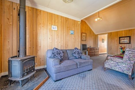 Photo of property in 14 Foxton Beach Road, Foxton, 4891