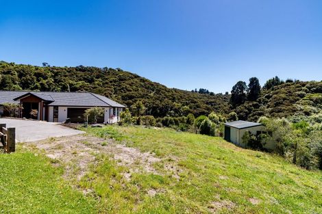 Photo of property in 18 Freyberg Road, Fairfield, Dunedin, 9018