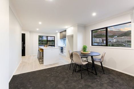 Photo of property in 128 Jamaica Drive, Grenada North, Wellington, 5028