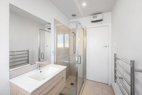 Photo of property in 1/156 Springs Road, Hornby, Christchurch, 8042