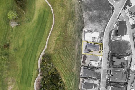 Photo of property in 14 Third Fairway Place, Albany, Auckland, 0632