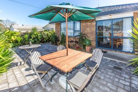 Photo of property in 67a Simpson Road, Papamoa Beach, Papamoa, 3118