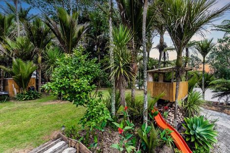 Photo of property in 96 Motutara Road, Muriwai, Waimauku, 0881