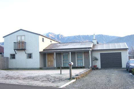 Photo of property in 3 Alexander Place, Arrowtown, 9302