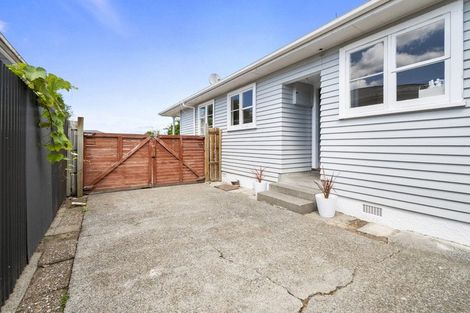 Photo of property in 11 Pembroke Street, Highbury, Palmerston North, 4412
