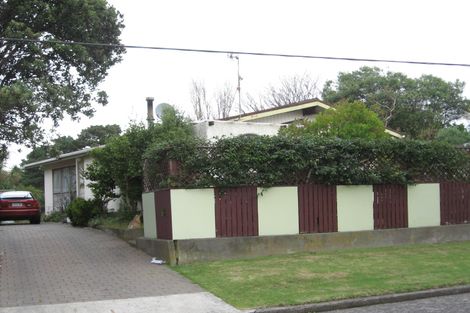 Photo of property in 30 Gavin Road, Raumati Beach, Paraparaumu, 5032