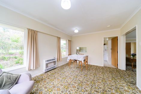 Photo of property in 2 Caccia Birch Lane, Hokowhitu, Palmerston North, 4410