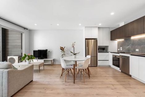 Photo of property in 312/3 Kaipiho Lane, Albany, Auckland, 0632