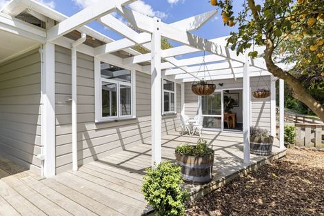 Photo of property in 131 Pahiatua Aokautere Road, Aokautere, 4471