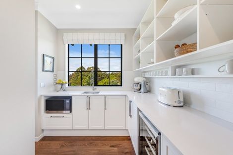 Photo of property in 61a Whitford Park Road, Whitford, Manurewa, 2576