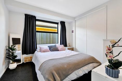 Photo of property in 40 Tara Crescent, Woodend, 7610