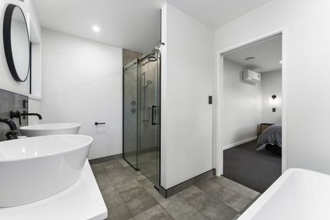 Photo of property in 47 Awatira Drive, Papamoa Beach, Papamoa, 3118