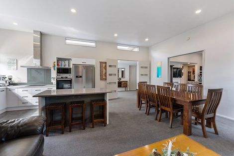 Photo of property in 3 Dunsford Close, Halswell, Christchurch, 8025