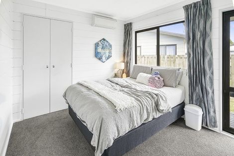 Photo of property in 14 Kentucky Crescent, Nawton, Hamilton, 3200