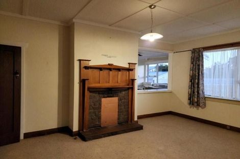 Photo of property in 22 Princes Street, Fitzroy, New Plymouth, 4312