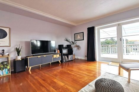 Photo of property in 17 Landview Road, Parkvale, Tauranga, 3112