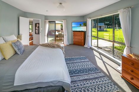 Photo of property in 75 Adelaide Road, Dannevirke, 4978