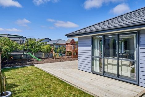 Photo of property in 114 Endeavour Drive, Whitby, Porirua, 5024