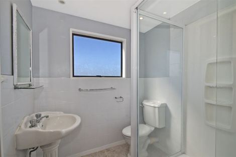 Photo of property in 20 Karnak Crescent, Russley, Christchurch, 8042