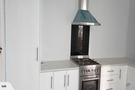 Photo of property in 76 Tinakori Road, Thorndon, Wellington, 6011