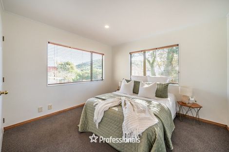 Photo of property in 16 Haast Close, Kelson, Lower Hutt, 5010