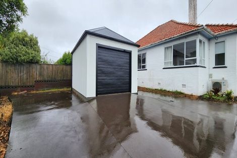 Photo of property in 9 Plympton Street, Brooklands, New Plymouth, 4310