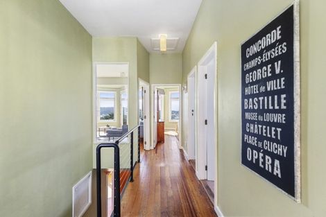 Photo of property in 5 Asquith Terrace, Brooklyn, Wellington, 6021