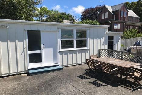 Photo of property in 5 Mariposa Crescent, Birkenhead, Auckland, 0626