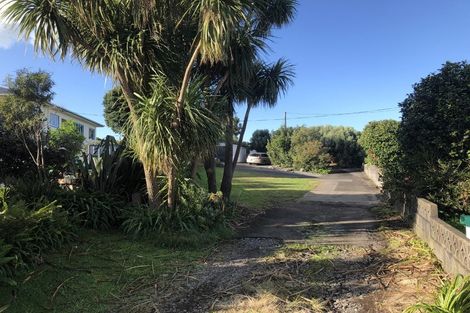 Photo of property in 9 Mission Street, Moturoa, New Plymouth, 4310