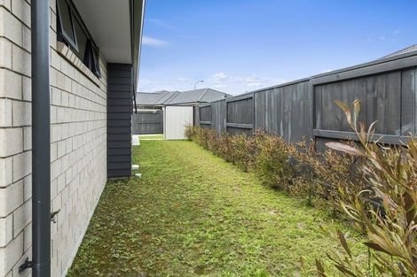 Photo of property in 28 Hebe Crescent, Papamoa Beach, Papamoa, 3118