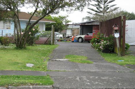 Photo of property in 7 Welby Place, Mangere, Auckland, 2022