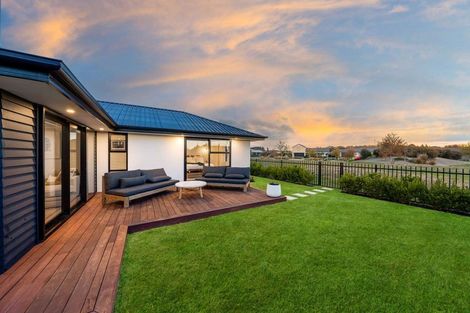 Photo of property in 21 Leader Street, Marshland, Christchurch, 8083
