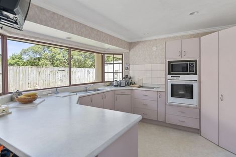 Photo of property in 42 He Awa Crescent, Waikanae, 5036