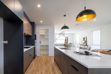 Photo of property in 5 Helen Place, Halswell, Christchurch, 8025