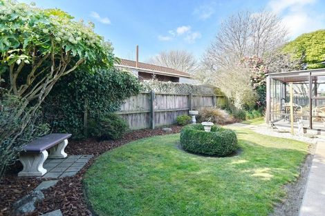 Photo of property in 1/25 Withells Road, Avonhead, Christchurch, 8042