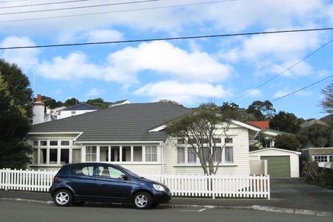 Photo of property in 17 Scapa Terrace, Karori, Wellington, 6012