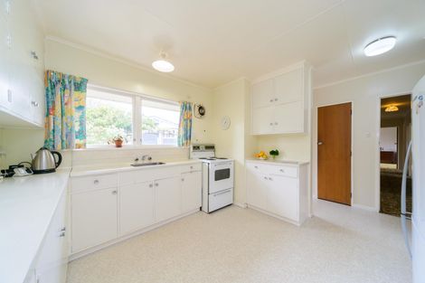 Photo of property in 2 Caccia Birch Lane, Hokowhitu, Palmerston North, 4410