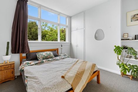 Photo of property in 33 Easther Crescent, Kew, Dunedin, 9012