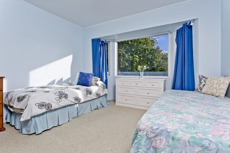 Photo of property in 7 Dianthus Place, Browns Bay, Auckland, 0630
