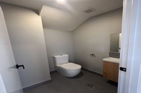 Photo of property in 2/3 Sundown Crescent, Melville, Hamilton, 3206