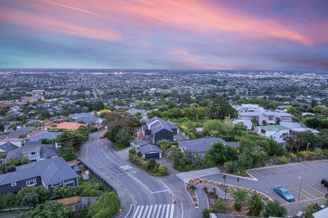 Photo of property in 93 Dyers Pass Road, Cashmere, Christchurch, 8022