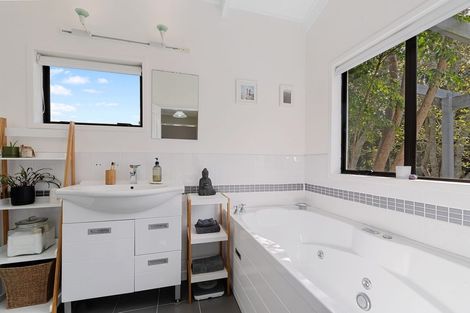 Photo of property in 51 Screen Road, Coatesville, Albany, 0793