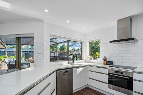 Photo of property in 2 Autumn Place, Ohauiti, Tauranga, 3112