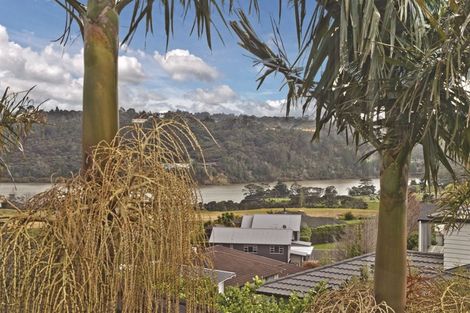 Photo of property in 162 Kittiwake Drive, Schnapper Rock, Auckland, 0632
