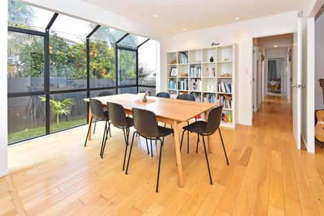 Photo of property in 113 Carnoustie Drive, Wattle Downs, Auckland, 2103