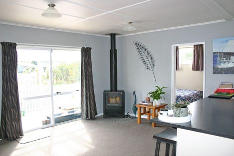 Photo of property in 12 Beach Street, Waikouaiti, 9510